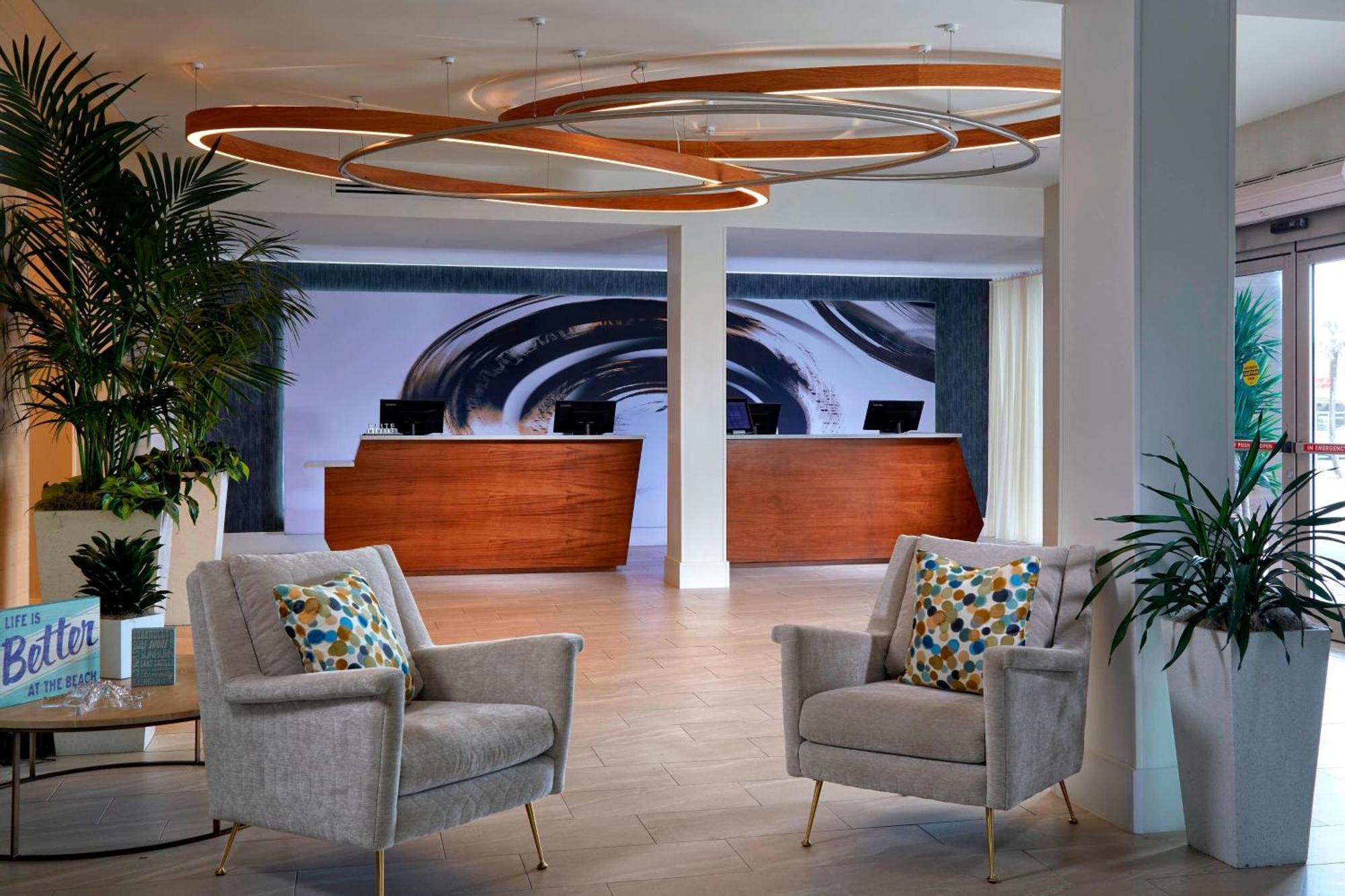 Delta Hotels By Marriott Daytona Beach Oceanfront Exterior photo