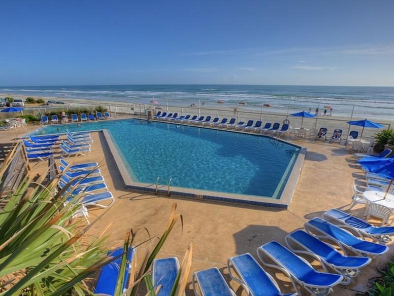 Delta Hotels By Marriott Daytona Beach Oceanfront Exterior photo
